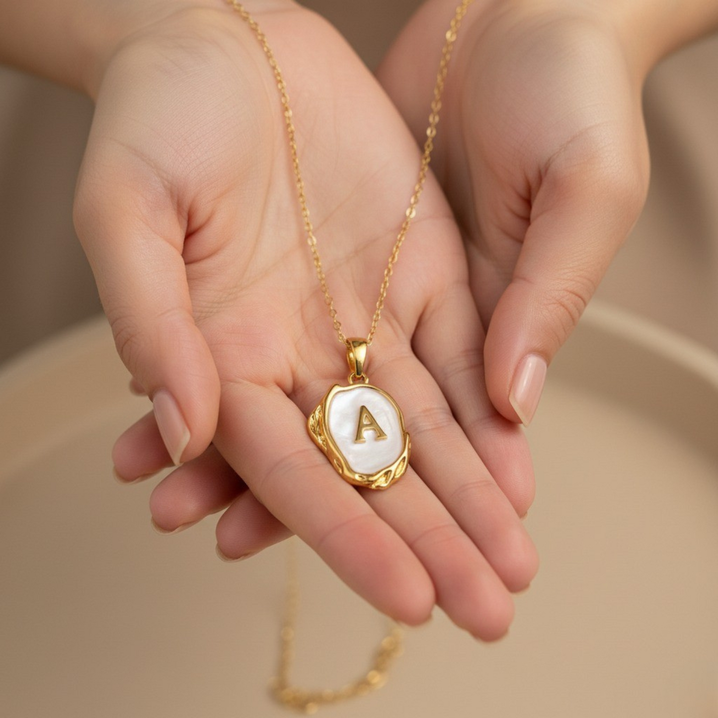 Collana con Iniziale "Nobile"