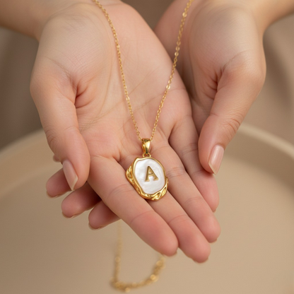 Collana con Iniziale "Nobile"