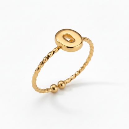 Anello regolabile con iniziale "Minimalista"