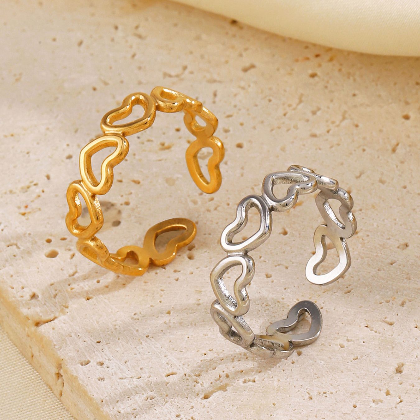 Anello Regolabile "Love Link"