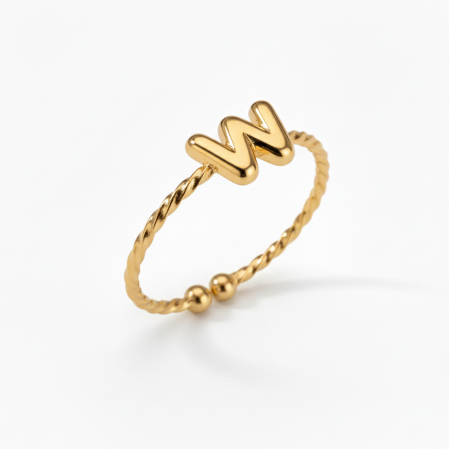 Anello regolabile con iniziale "Minimalista"