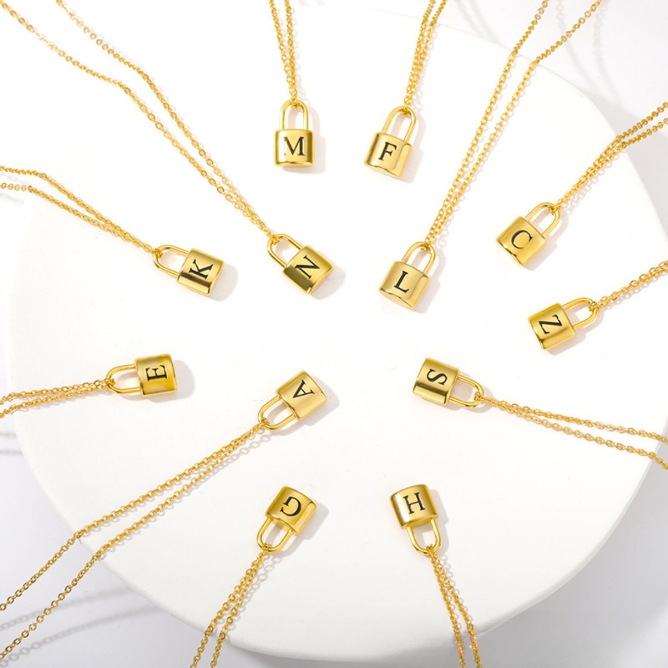 Collana con Iniziale "Lucchetto d'Oro"