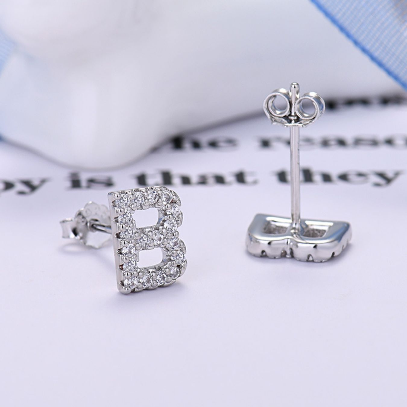 Orecchini Iniziali "Identità"