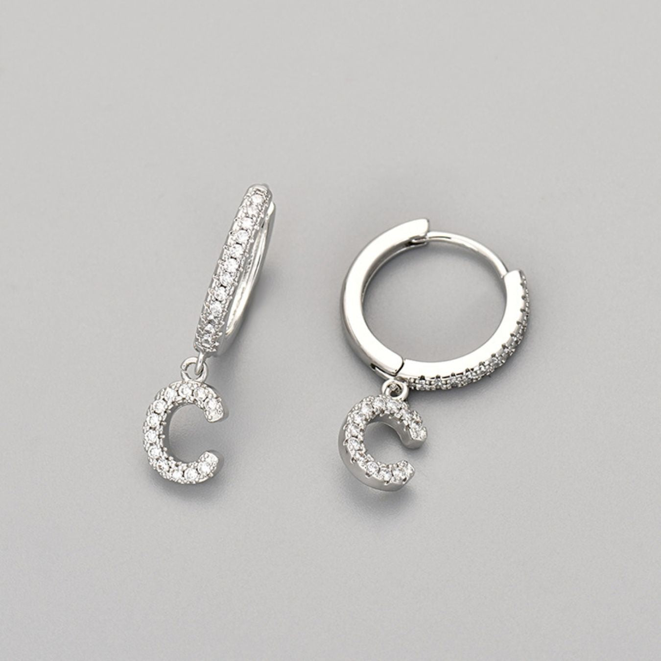 Orecchini con Iniziali "Cristallo"