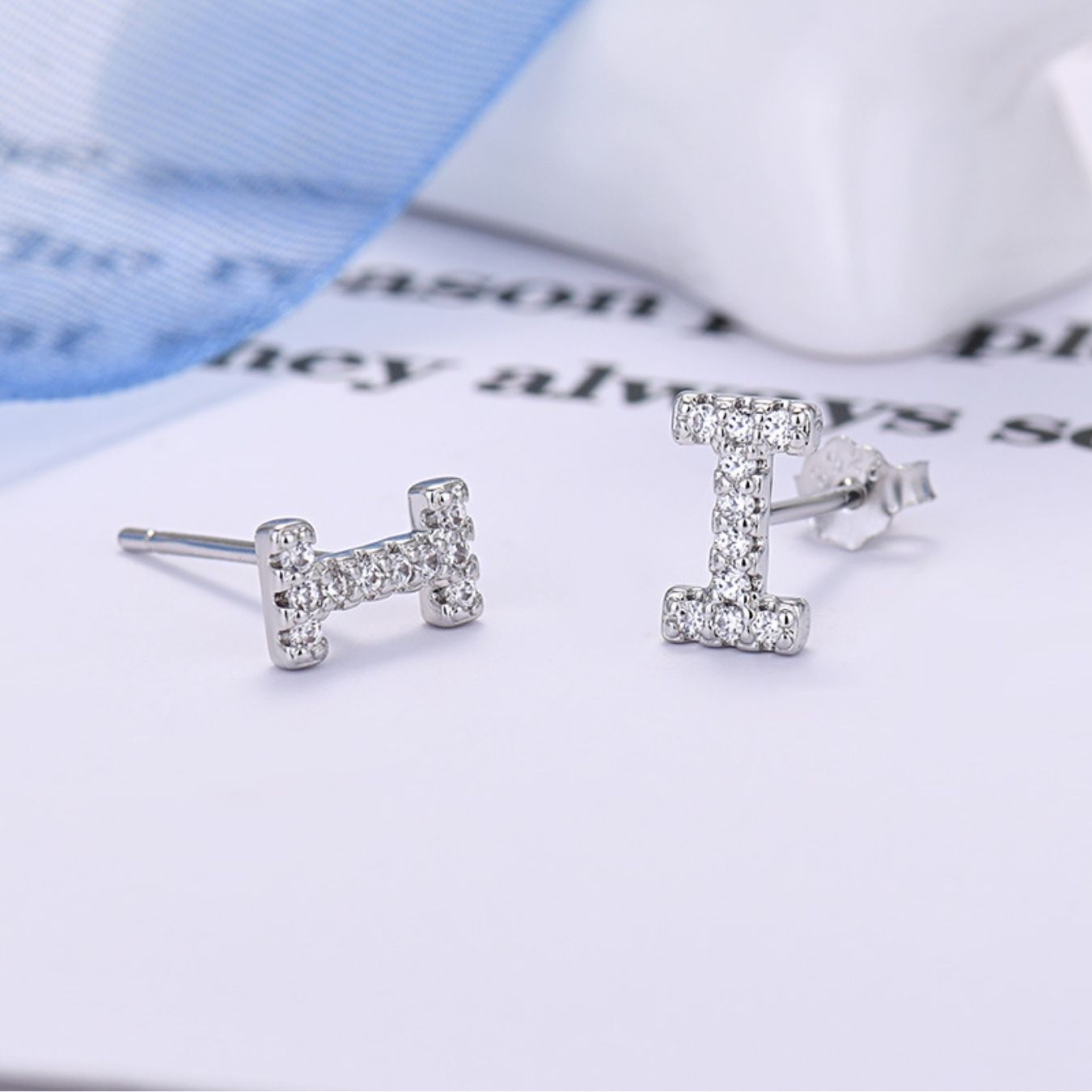 Orecchini Iniziali "Identità"