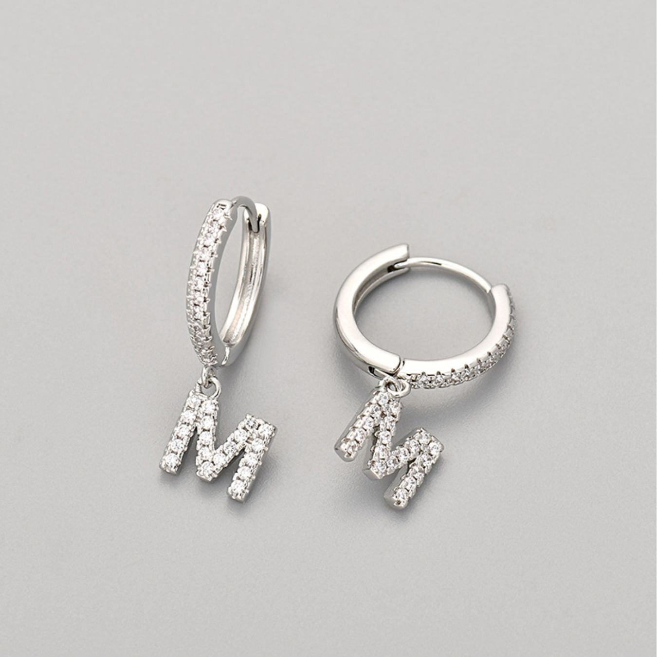 Orecchini con Iniziali "Cristallo"