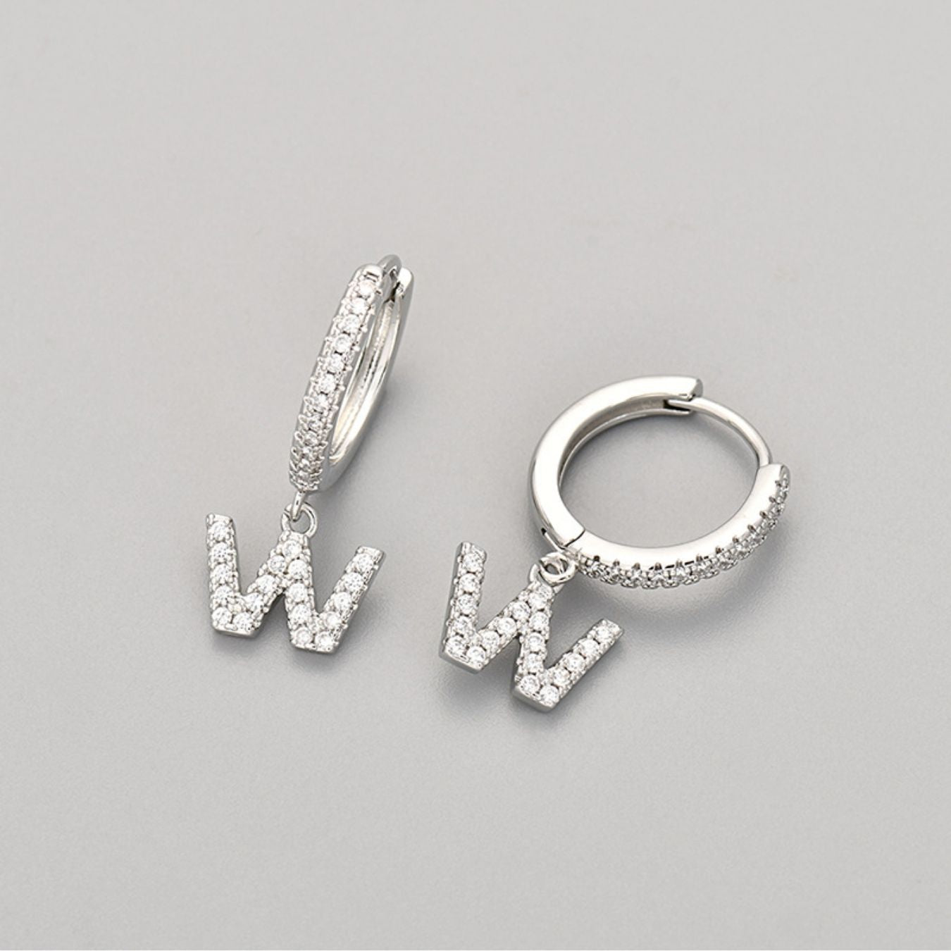 Orecchini con Iniziali "Cristallo"
