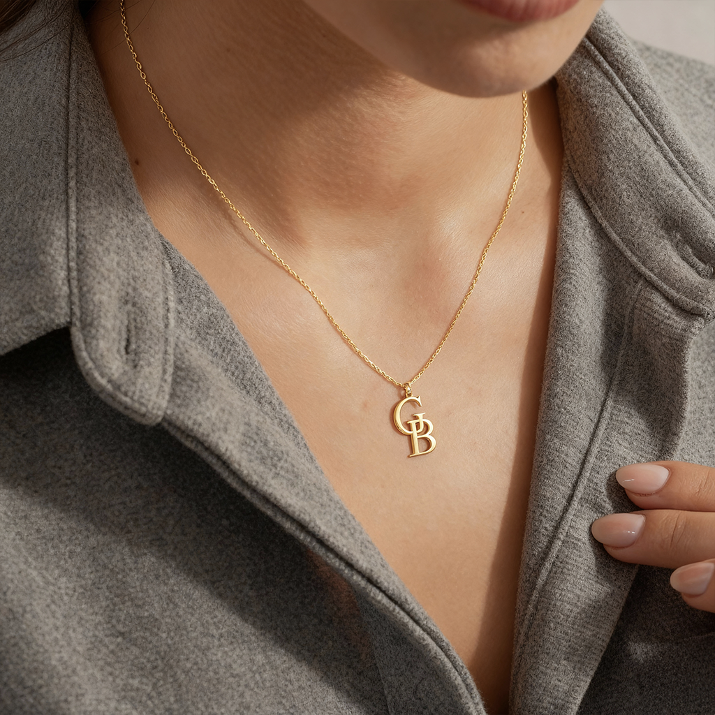 Collana con Iniziale "Monogramma"