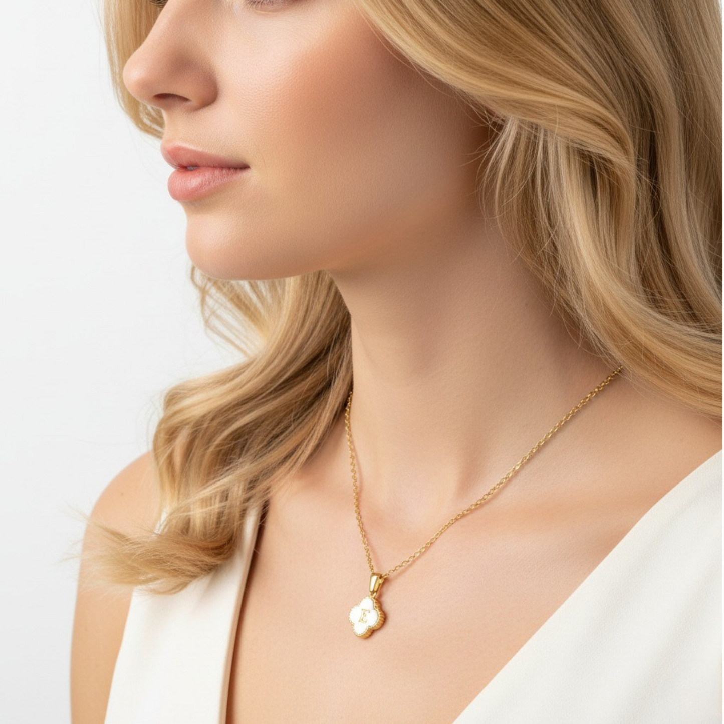 Collana con Iniziale "Lucky"