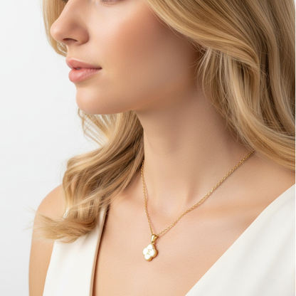 Collana con Iniziale "Lucky"