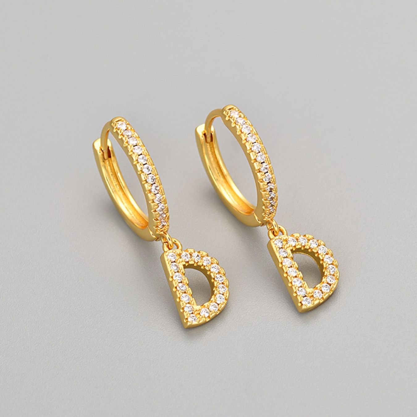 Orecchini con Iniziali "Cristallo"