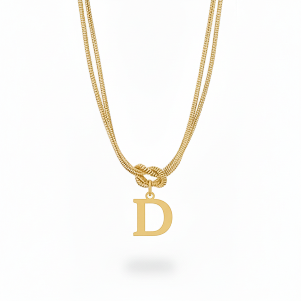 Collana con Iniziale "Nodo Alfabeto"