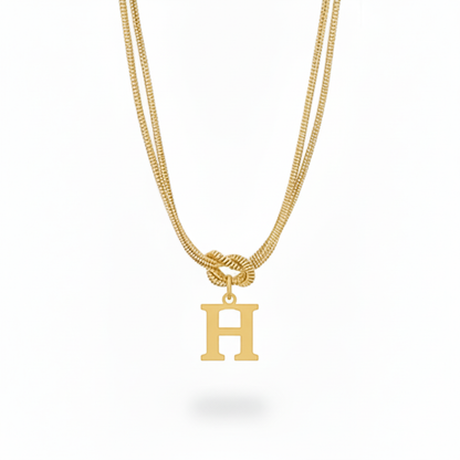 Collana con Iniziale "Nodo Alfabeto"