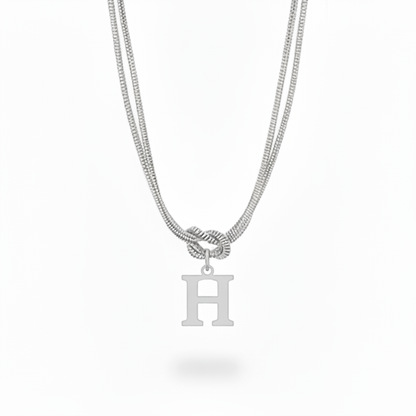 Collana con Iniziale "Nodo Alfabeto"