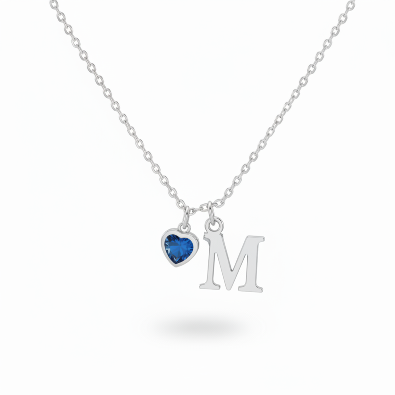 Collana con Iniziale "Sussurro Eterno"