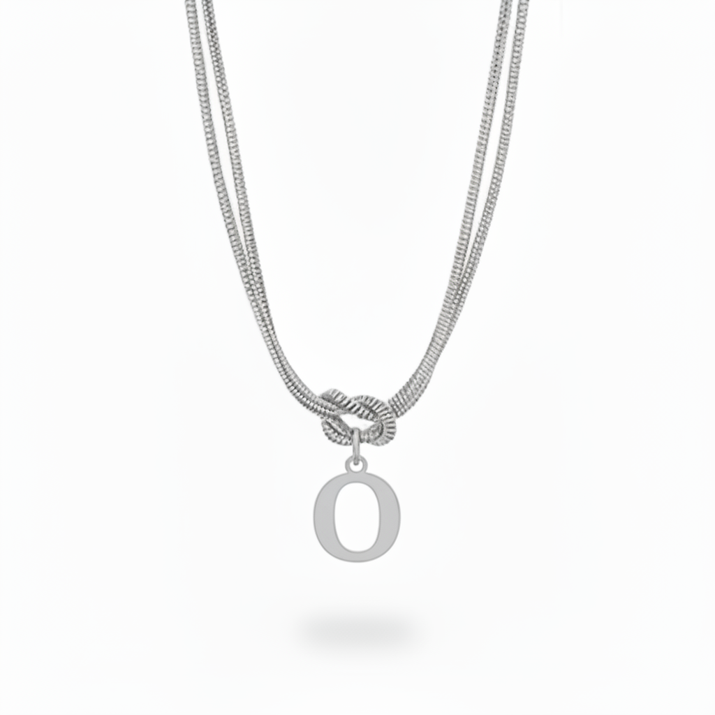 Collana con Iniziale "Nodo Alfabeto"