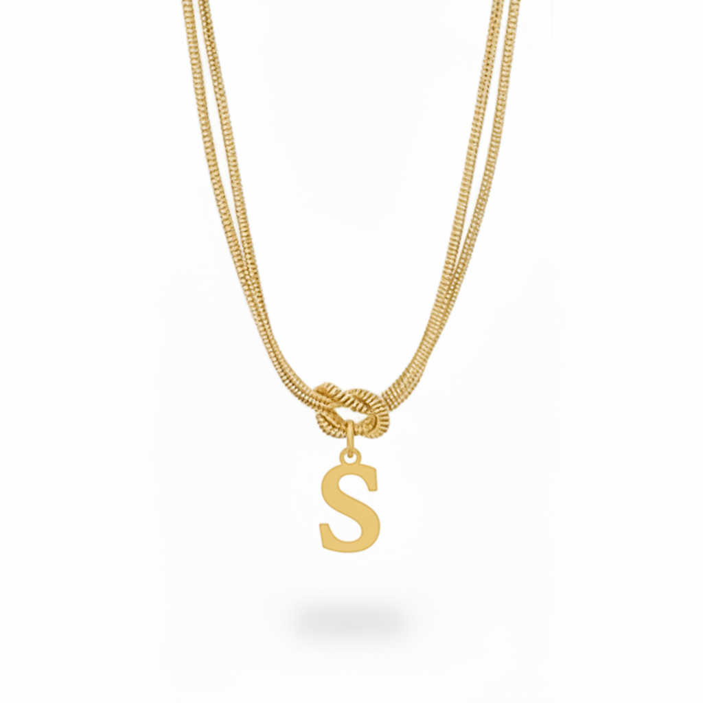 Collana con Iniziale "Nodo Alfabeto"