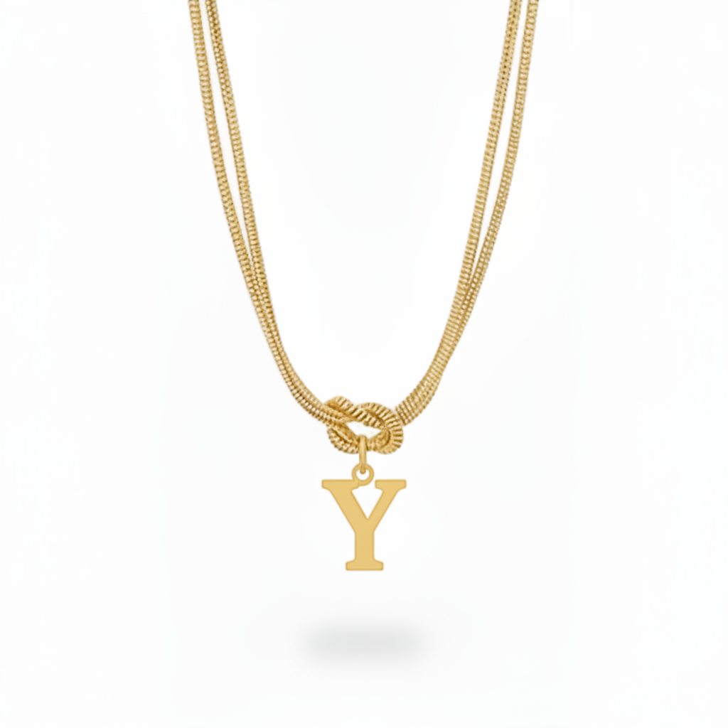 Collana con Iniziale "Nodo Alfabeto"