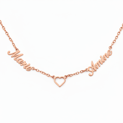 Collana con nome "Abbraccio Eterno"