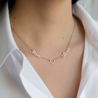 Collana con nome "Abbraccio Eterno"
