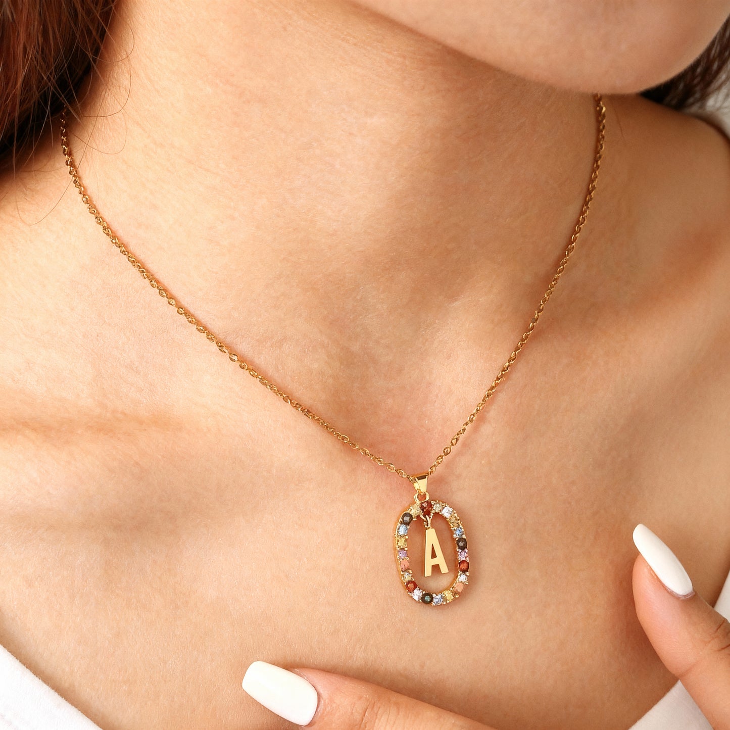 Collana con iniziale "Arcobaleno"